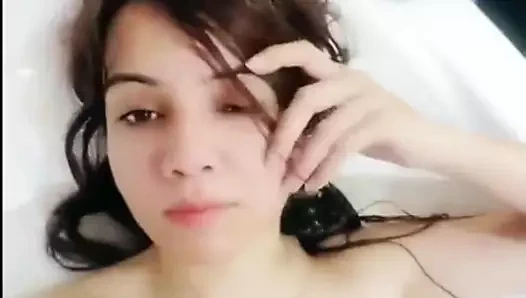 Pakistanlı çıplak kadın