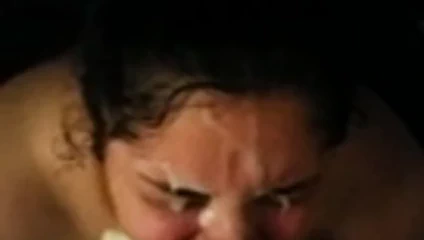 Sevimli latina gets dev yüz cumshot itibaren bbc