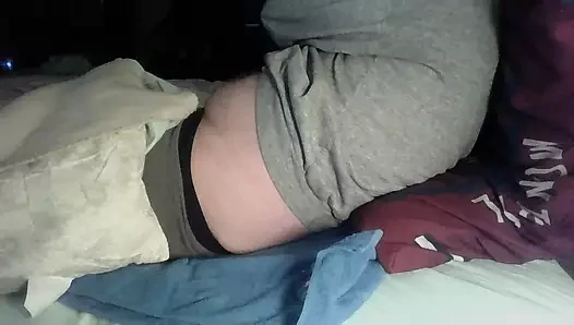 masturbation dans ma chambre