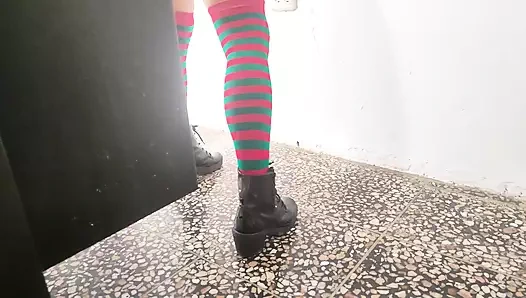 SEKSI VE BÜYÜK MEMELI ÜVEY ANNEM NOEL'DE EN IYISIDIR. GERÇEK EV YAPıMı PORNO