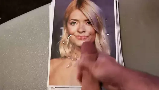 Holly Willoughby boşalıyor 141