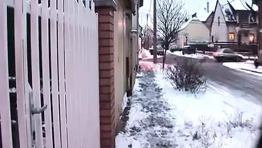 Alman güzel büyük zenci yarağı tarafından sikiliyor