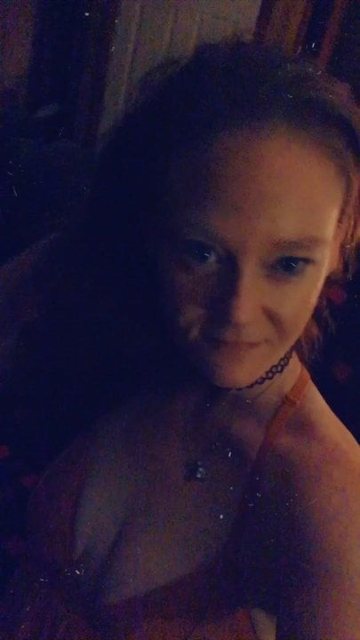 Seksi kızıl saçlı