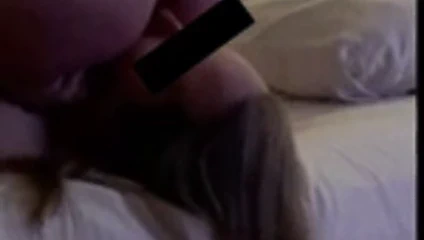 Bbw yüzüne otururken eşek yiyor! rimjob amatör