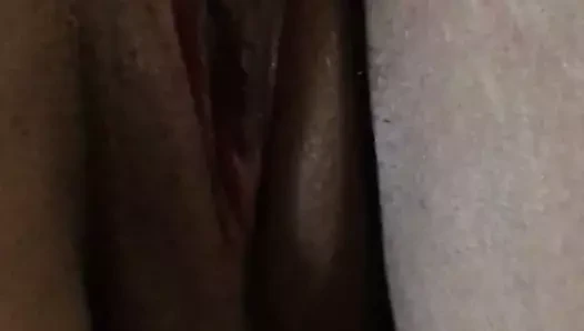 la putona siendo puta