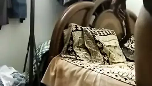 desi güney teyze handjob ve göt okşamak