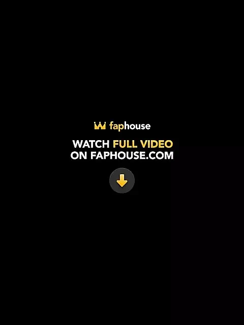 Sadece beni beceriyor. İlk kez dışarı çıkıyor.