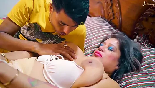 Damadı sert sikiş için kayınvalidesini baştan çıkarıyor