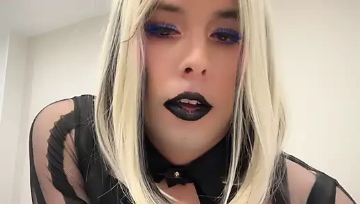 Vaping femboy edepsiz konuşma