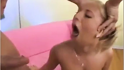 Georgia şeftali oral seks ve dev boşalmak atış ve yutmak