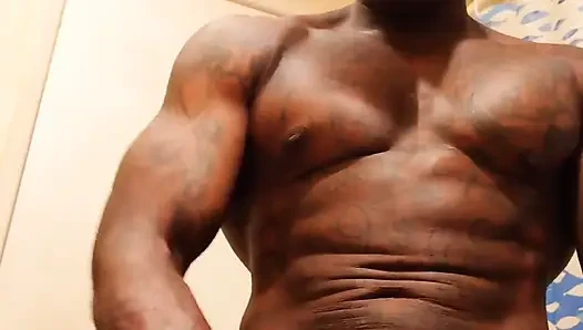 Büyük zenci tapan Hallelujah Johnson (jeremiah mcpherson wes watson ve jock büyük zenci yarağımı okşuyor) uzun boylu koyu çikolata muscl
