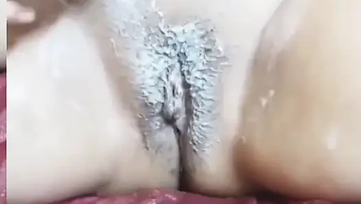 Açık göğüsler