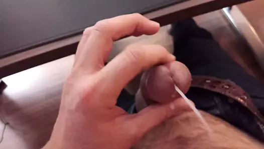 Frenulum pislik kapalı bir çok arasında boşalmak bir parmak pislik kapalı