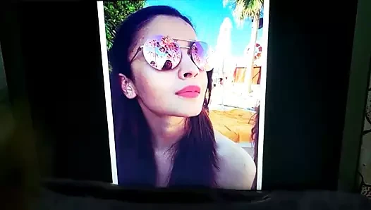 Alia Bhatt - Meri Bacchi - Cum Tribute