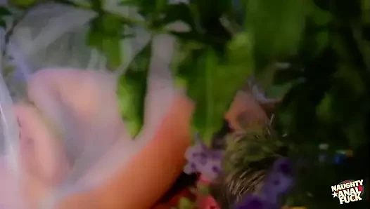 Seni 69'lardan ve anal seksten daha çok sevdiğimi söyleyen bir şey yok