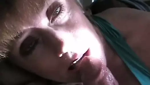 Adım annem boşalmak içici