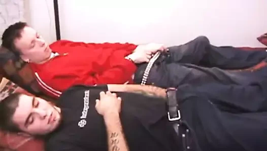 Rock gücü kükremeyi sikikleri