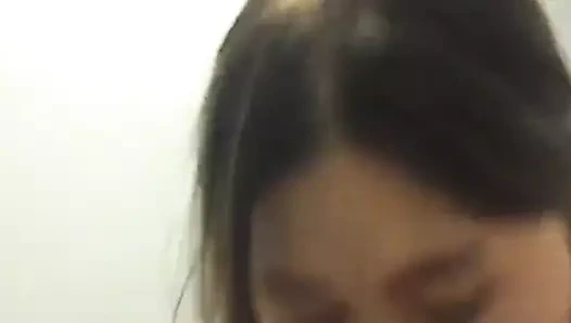 utangaç ve busty çinli amatör seks kaseti