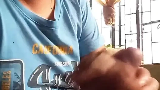 Kısa bir müzikli seks videosu