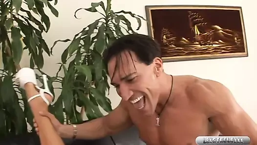 Patricia Minyon Marco Banderas'ın dölünü ağzına alıyor!