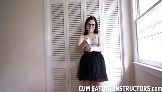 cum cei'nin her son damlasını yuttuğundan emin olacağım