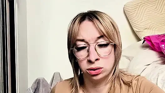 5 kilonun en büyük seks oyuncağına oturuyorum