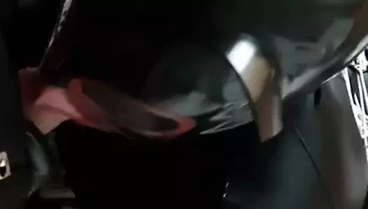 İskoç sürtük emme horoz bdsm