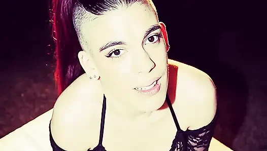 Honey ile damlıyor