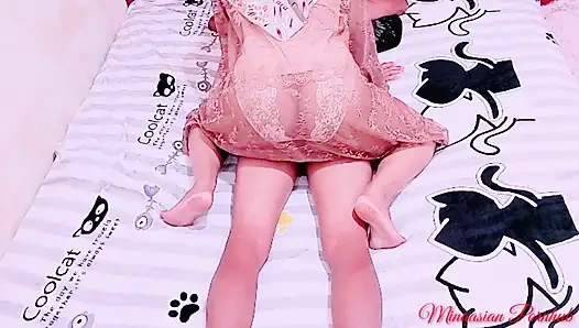 Cewek Berjilbab Ateşli Urut Sampai Ngentot