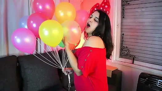 Ateşli ve eğlenceli helyum balonları patlıyor - tavşan tezgahçı
