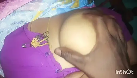 Tamil orta yaşlı seksi üvey oğlu sikişiyor