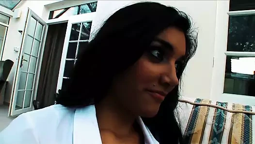 Alicia Rhodes & Leah Jaye Share Passion in a Wild Threesome Encounter