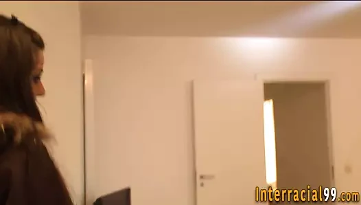 Fahişenin götü dölleniyor