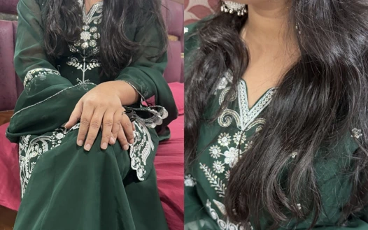 Üvey kız kardeşinin arkadaşıyla sert seks