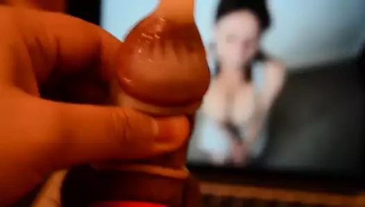 Kelly hart üvey anne prezervatif boşalma joi