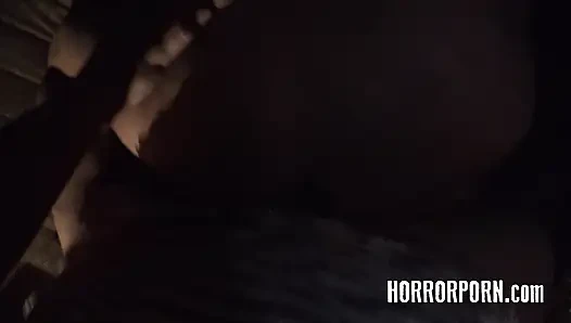 The girl in the cage (Horror Porn)