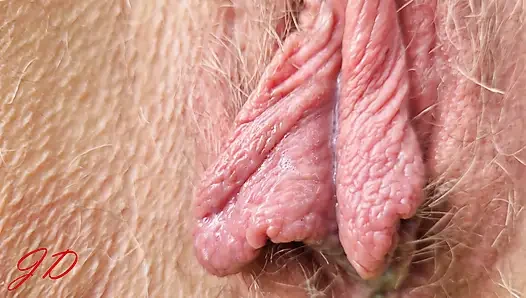 Amcığım açık havada sikiliyor ve dolduruluyor