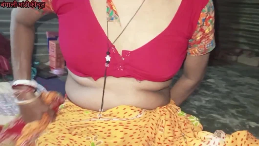 Pados ka Ladka Aakar chudai karke Gaya mast Kala sa land