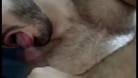 Brezilyalı erkek arkadaşımı beslemek
