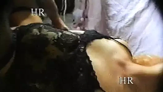 Daha önce hiç görülmemiş İtalyan amatör seçmeler pornosu yayınlanmamış