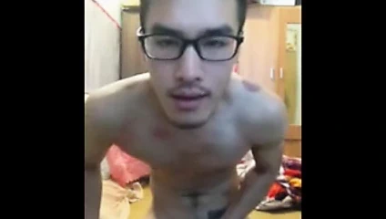 Asyalı 150 - Çinli adam