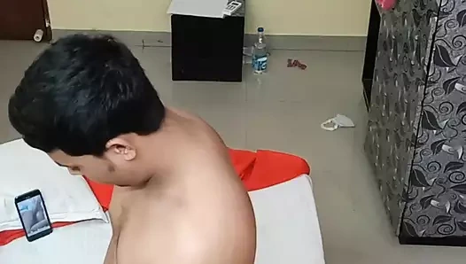 Ev sahibi ateşli kadınla seks yapıyor