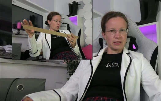 Senin gibi ezik ne yapmaya izni olduğunu sana göstereyim