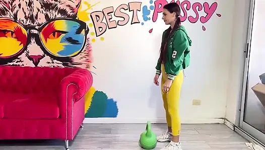 Siyah bir öğretmen beni götten sikiyor