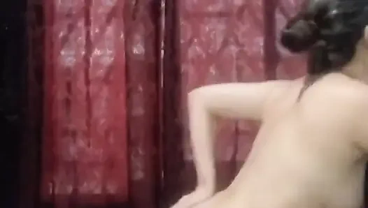 Ağrılı göt sikişi