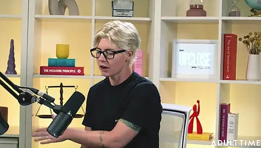 Khloe Kingsley: kamerada fışkırtıyor ve kırmızı bayraklar