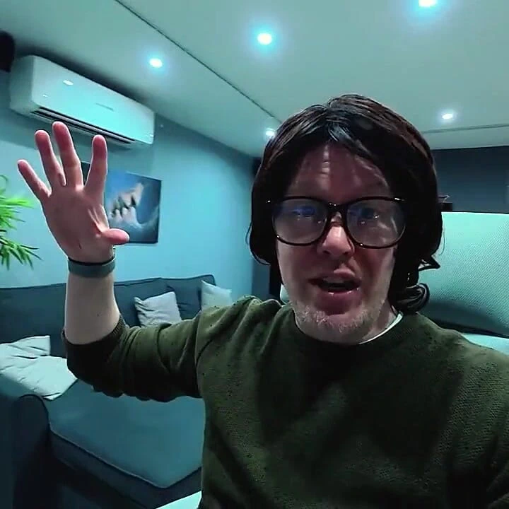 Nadia Love - genç sikiş çantası