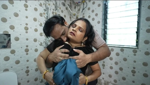 Hot Desi Indian Plumber Sex With Home Owner Bhabhi with huge 8 inch cock