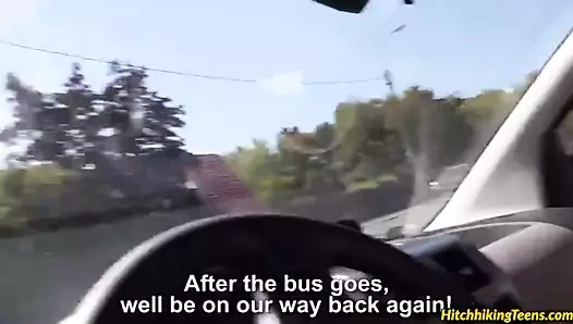 Lezzetli genç otostopçu felicia öpücük gets becerdin sert