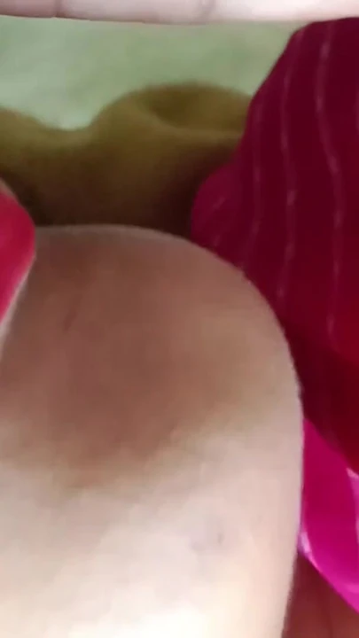 Hintli ateşli seksi devar yenge desi sari ile sikişiyor | Klip 1